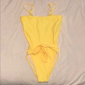 zeon yellow one piece